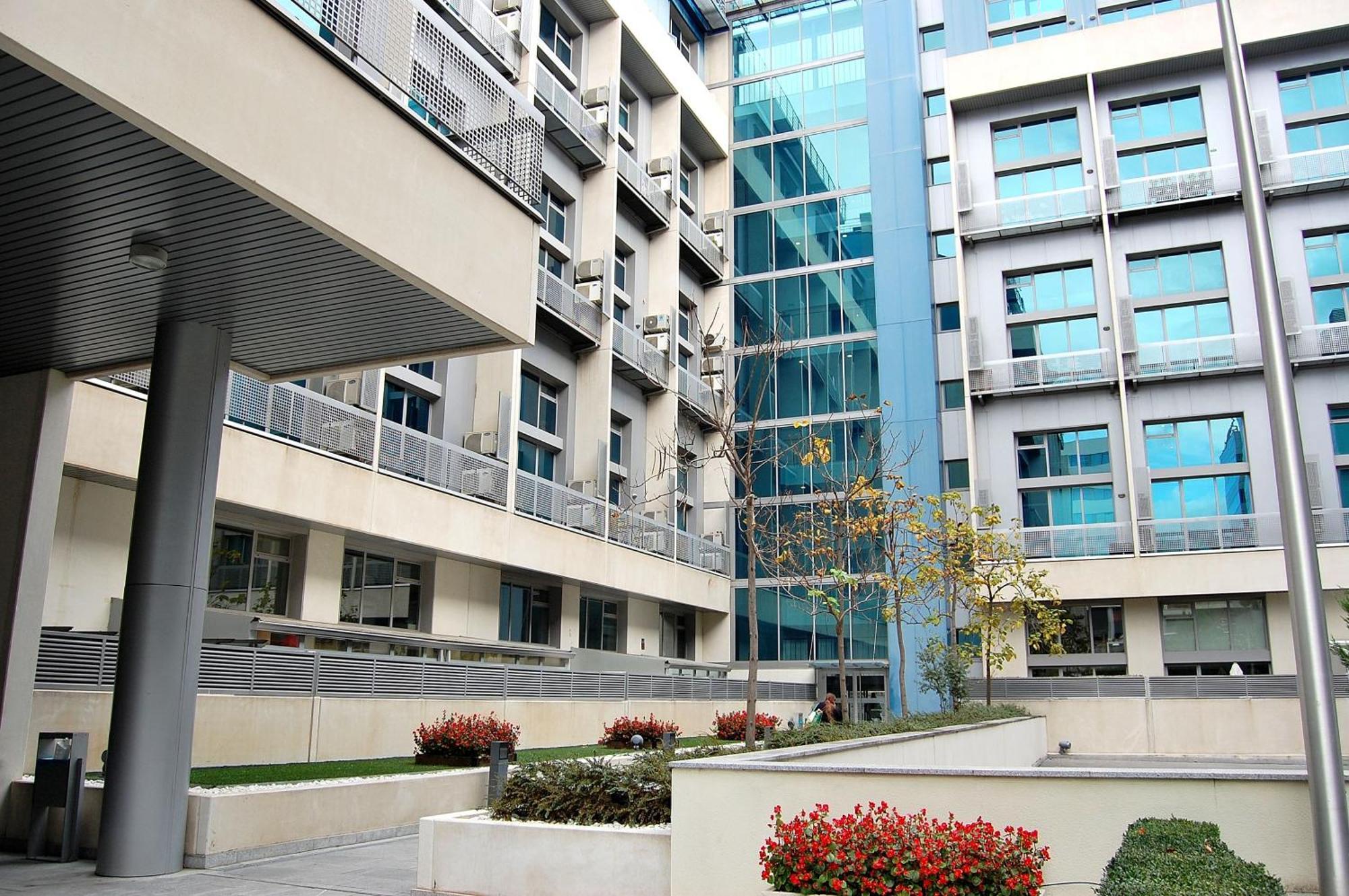 Oshun Sanchinarro Apartment Madrid Exterior photo